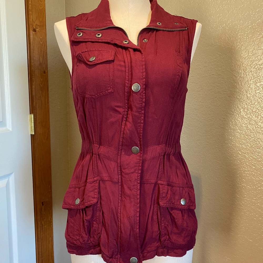 Vanity vest